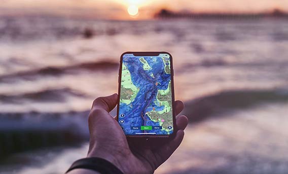 how to use navionics on your phone